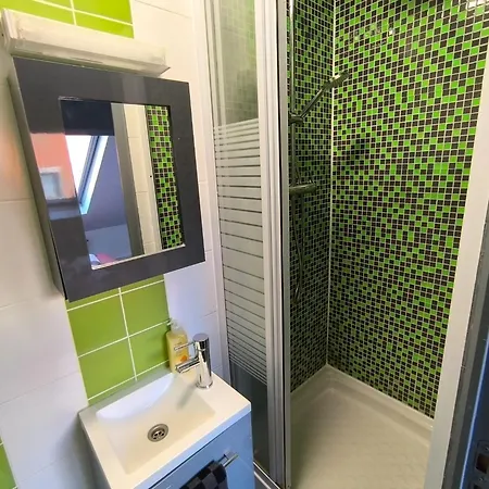 Lerelaisdodile - Conforts - Hotel apartamentowy 3*